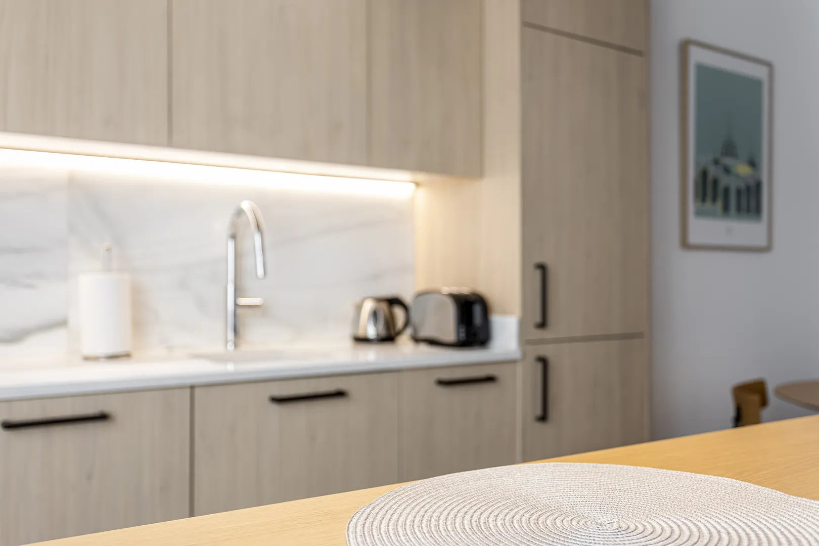 Tageslicht und Wohnkomfort in einer zentralen Ferienwohnung in Valencia